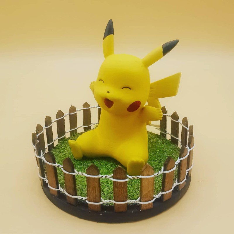 Figura Pikachu escala 1/6