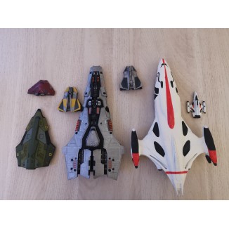 Elite Dangerous ships 3d print to paint at 1/588 scale.